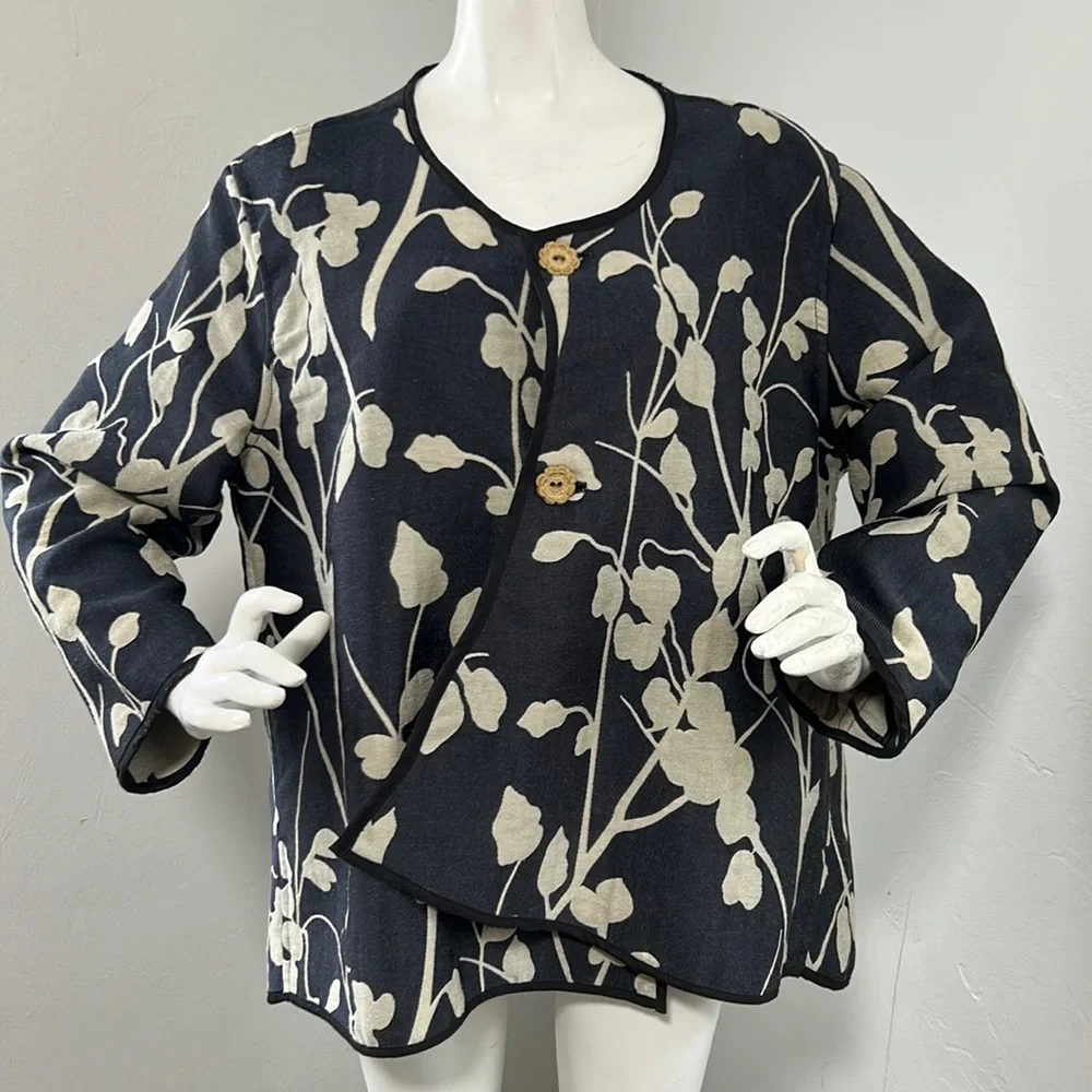 Reversible jacket - Picture 2 of 8